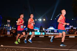 BIB: 4547
                            <button type="button" onclick="openModal(15067379)" class="btn btn-primary btn-sm float-right btn-popup" data-toggle="modal" data-target=".modal-high-quality">
                        <i class="fas fa-shopping-cart"></i> Add to Cart
                    </button>
                                            <button type="button" onclick="isThisMe(15067379, true)" class="btn btn-success btn-sm float-right btn-popup btn-isme hidden" data-toggle="tooltip" data-placement="bottom" title="นี่คือรูปของคุณใช่ไหม คลิกที่นี่เพื่อเอาเข้าอัลบั้ม">
                        <i class="fas fa-plus"></i> Add to album
                    </button>
                    <button type="button" onclick="isThisMe(15067379, false)" class="btn btn-warning btn-sm float-right btn-popup btn-isnotme hidden">
                        <i class="fas fa-ban"></i> Remove from album
                    </button>